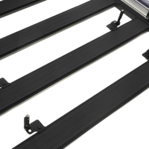 ARB* Komplet za montažo montažne plošče Tred Pro za osnovno stojalo ARB, komplet 4 kosov
kos